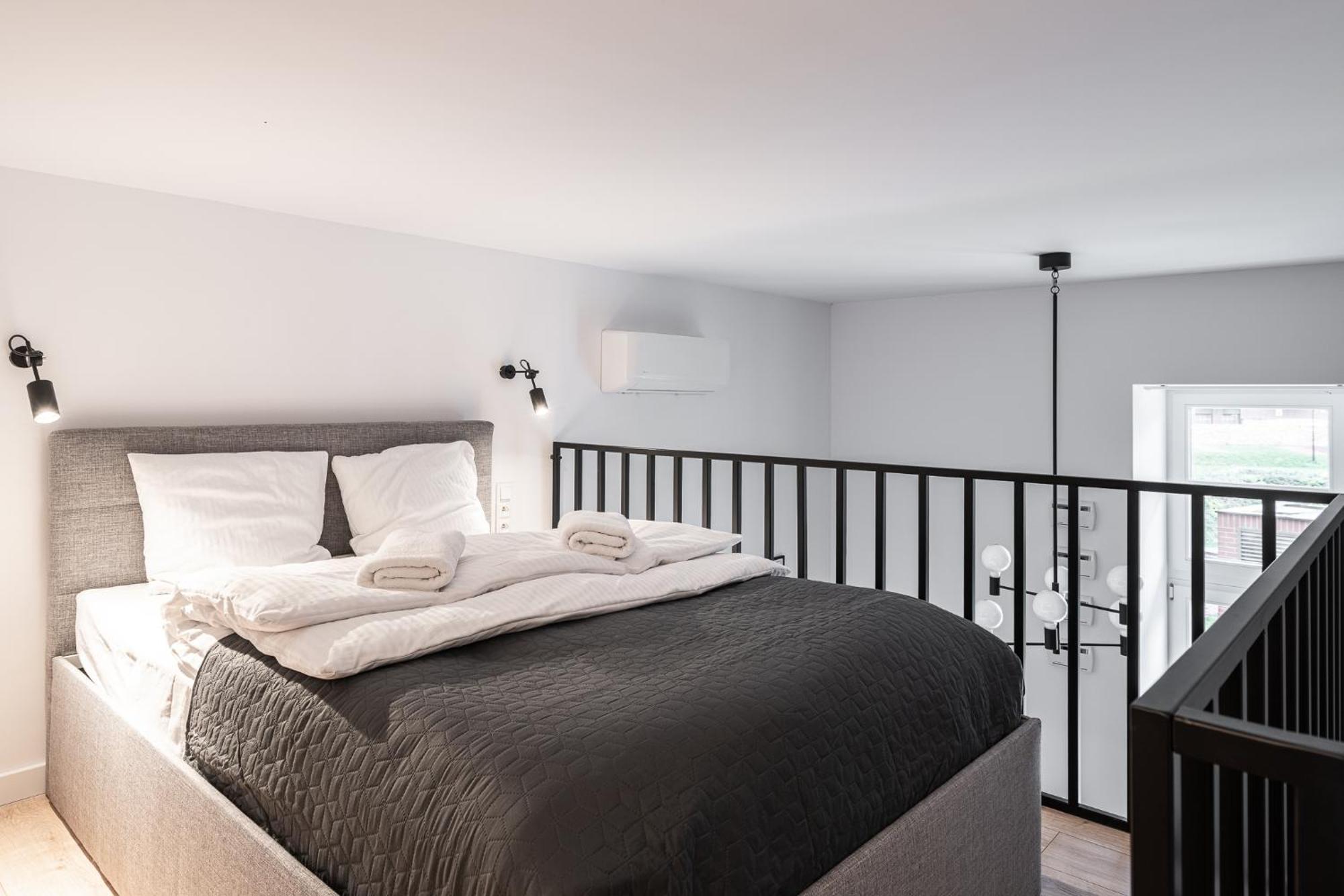 Rentplanet - Bulwar Staromiejski Wroclaw Bagian luar foto