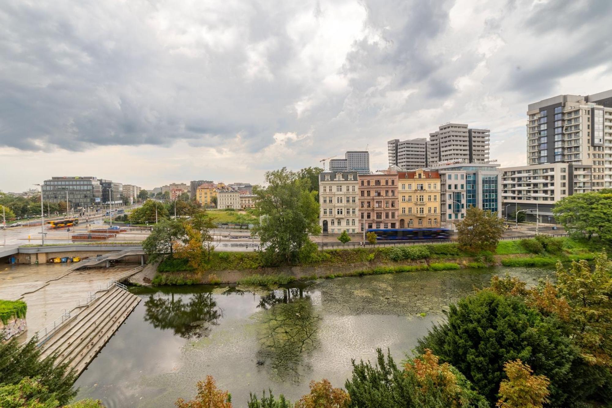 Rentplanet - Bulwar Staromiejski Wroclaw Bagian luar foto